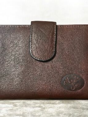 Buxton Burgundy Leather Wallet